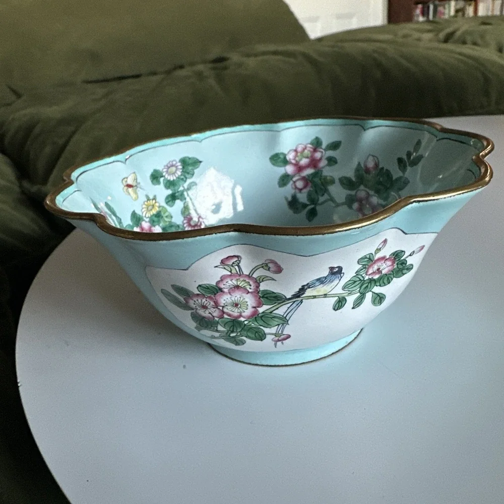 Antique Chinese Cloisonne Canton Enamel Bowl Famille Rose Scalloped